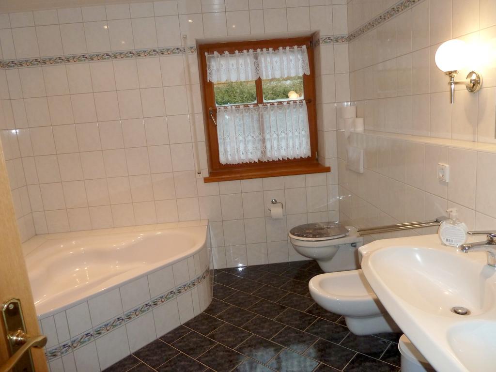 Ferienhaus Lerche باد بيرنباخ المظهر الخارجي الصورة